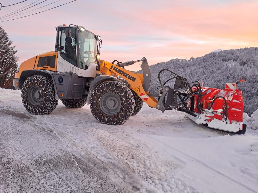 tracteur déneigeuse